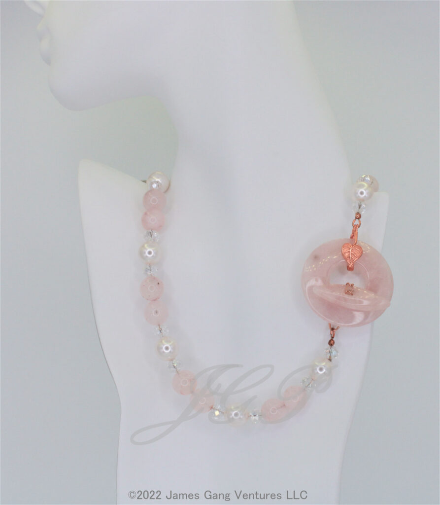 Rose Quartz and White Pearl Necklace