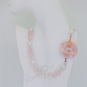 Rose Quartz and White Pearl Necklace