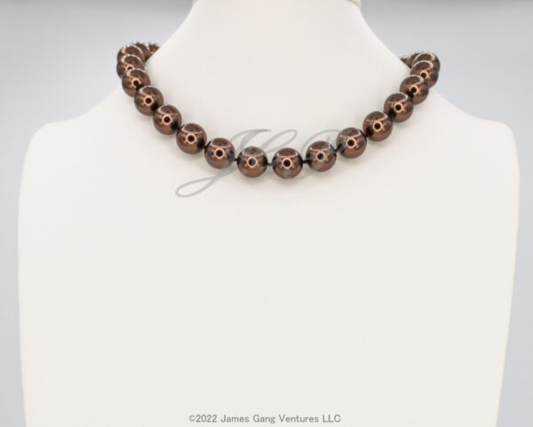 Chocolate Shell Pearl Necklace