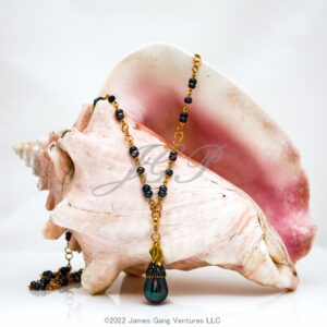 Peacock Shell Pearl Drop and Pearl Convertible Necklace