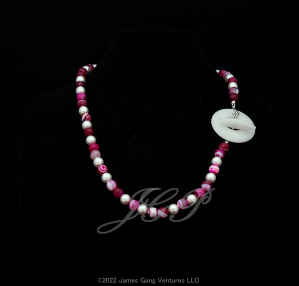 Pink Banded Agate and White Crystal Pearl Set - Image 4